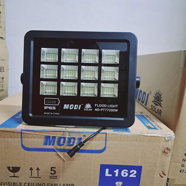 MODI 200W Solar Floodlight | IP65 Waterproof